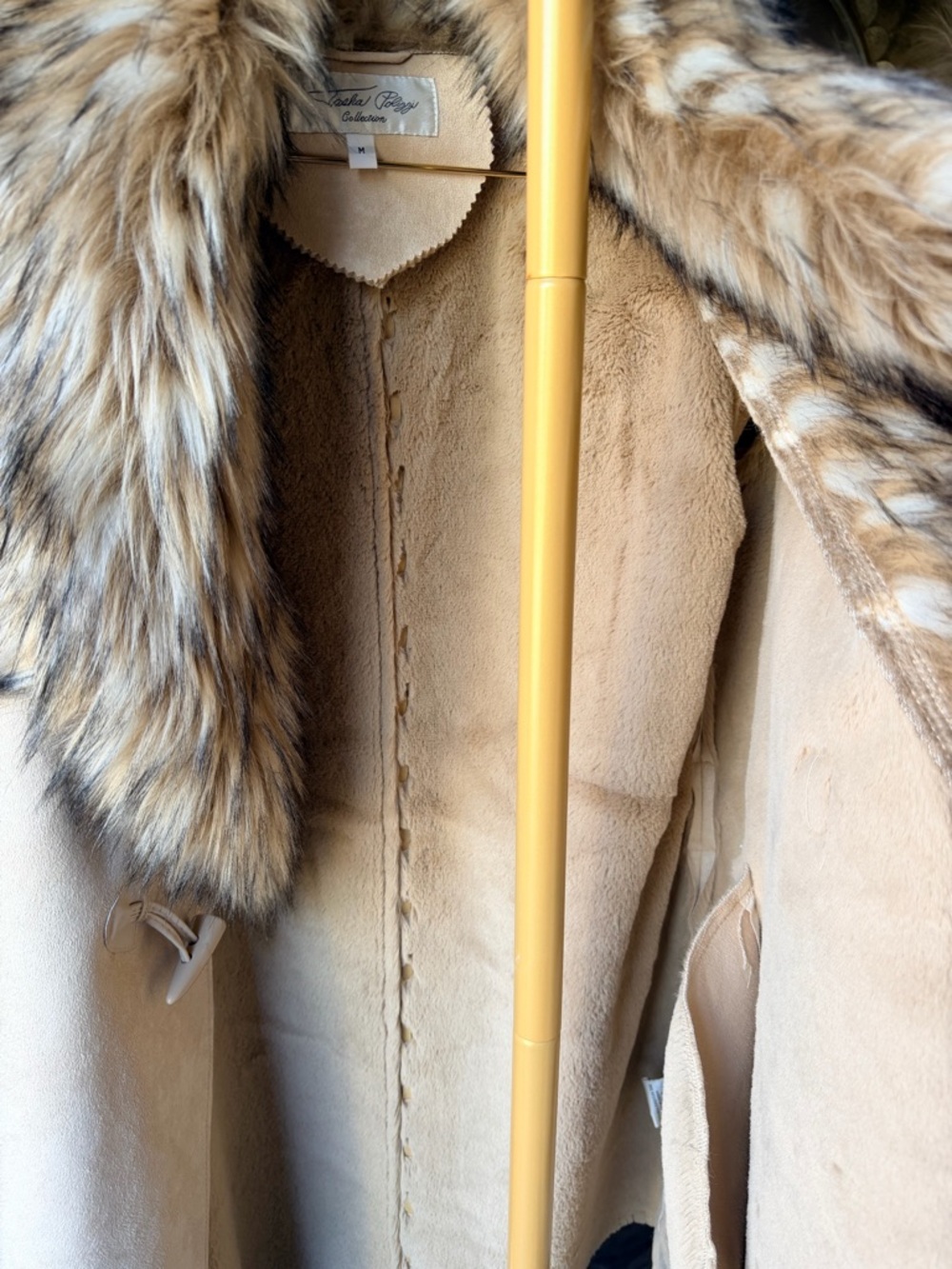 Tasha Polizzi Cream Coat with Faux Fur Trim - Picture 11 of 13